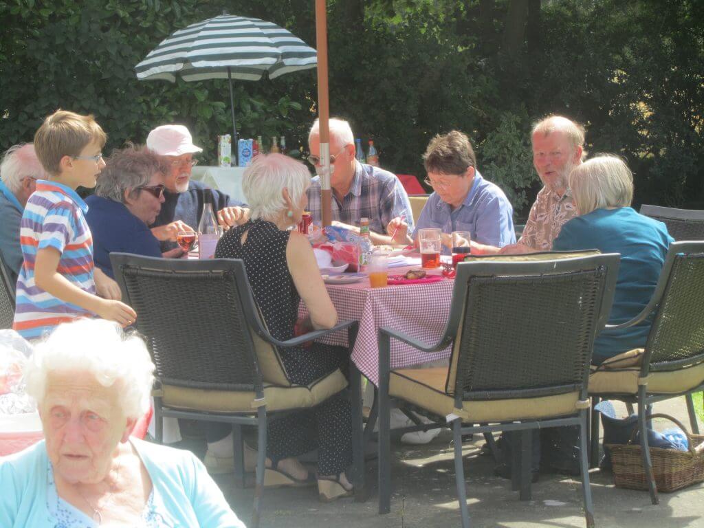 Northwich Philatelic Society Summer Barbecue 2015