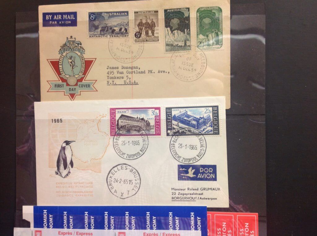 Airmail Etiquettes